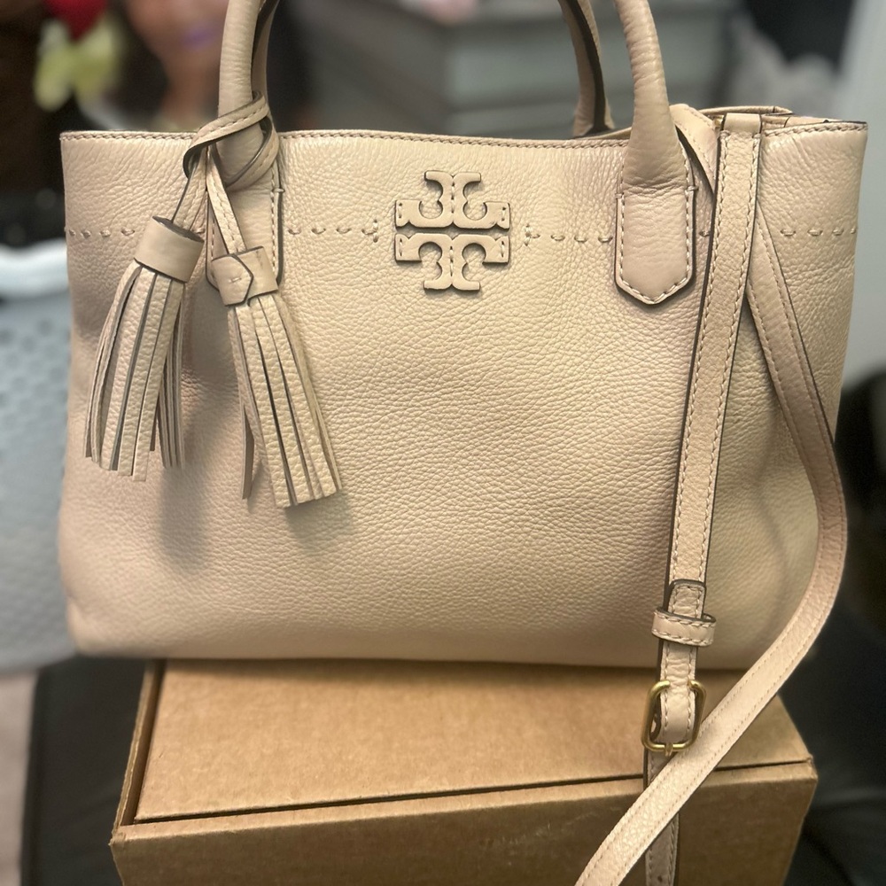 Tory Burch Beige Leather Shoulder Bag